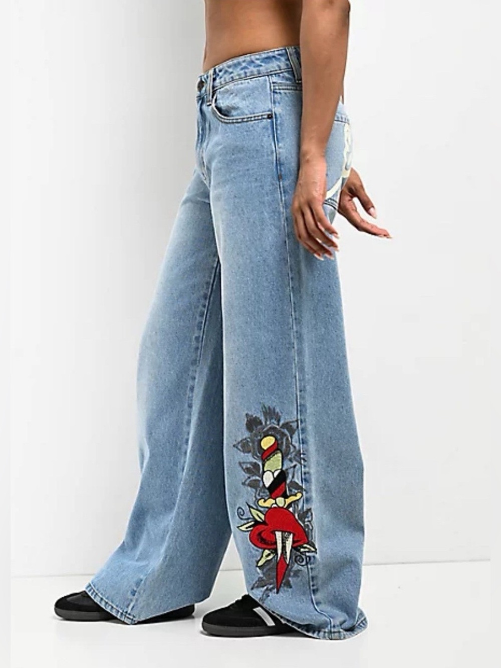 Ed Hardy Dagger Heart Retro Light Flare Jeans Embroidered